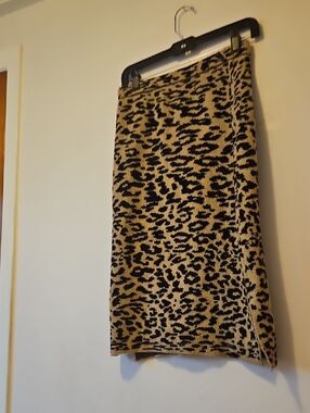 SHEIN Leopard-Print Knit Pencil Skirt in Black & Tan